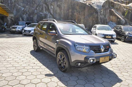 RENAULT DUSTER 1.3 TCE FLEX ICONIC PLUS X-TRONIC